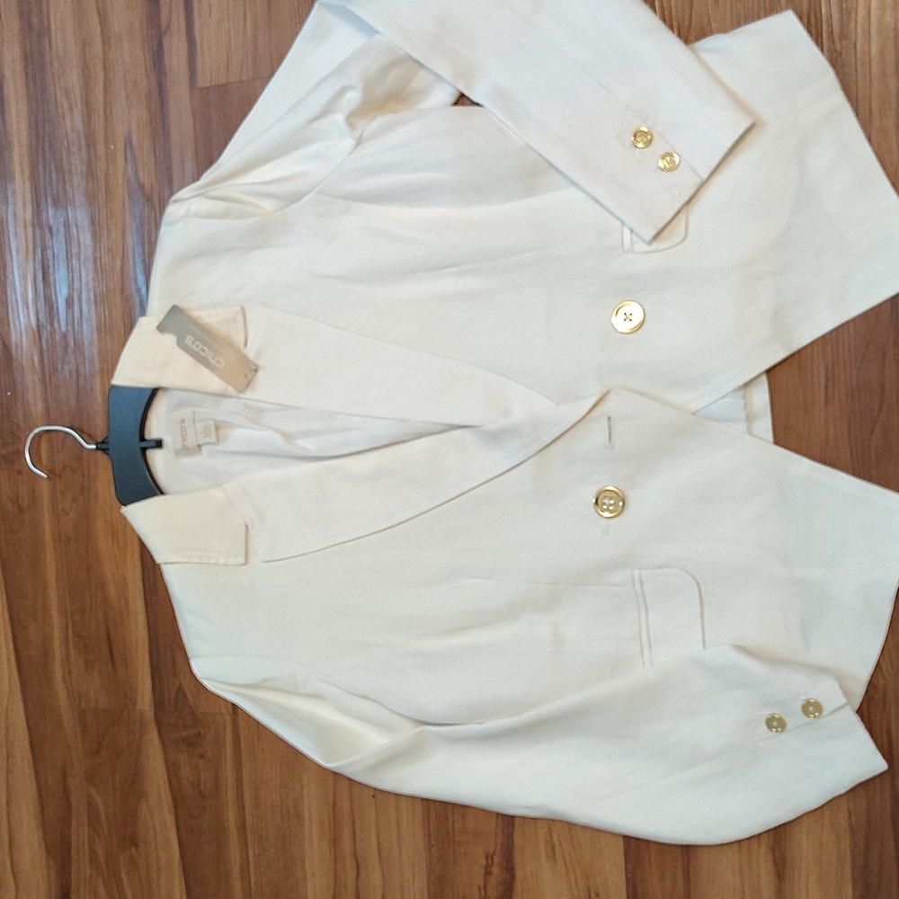 Chicos Tailored Blazer With Notched Lapels Ivory Size 1 New With Tags